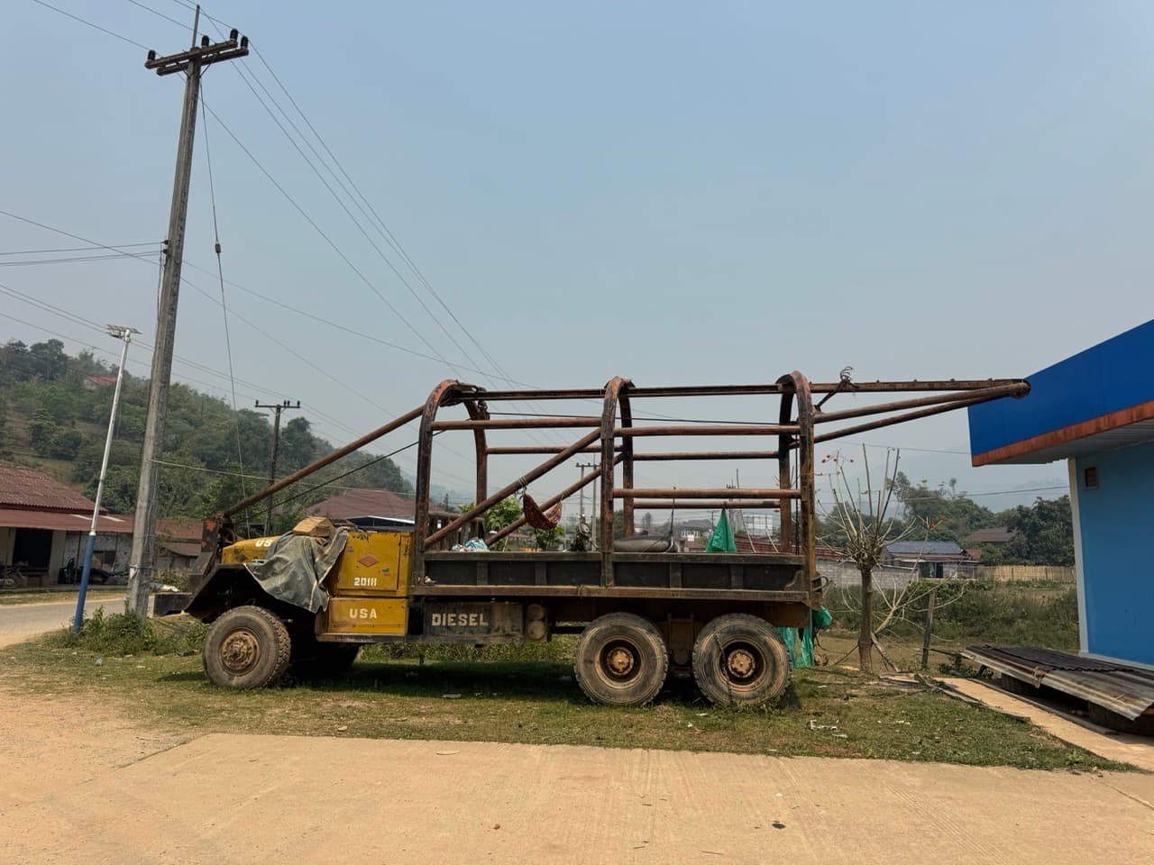 Phonsavan to Long Tien and Anouvong
