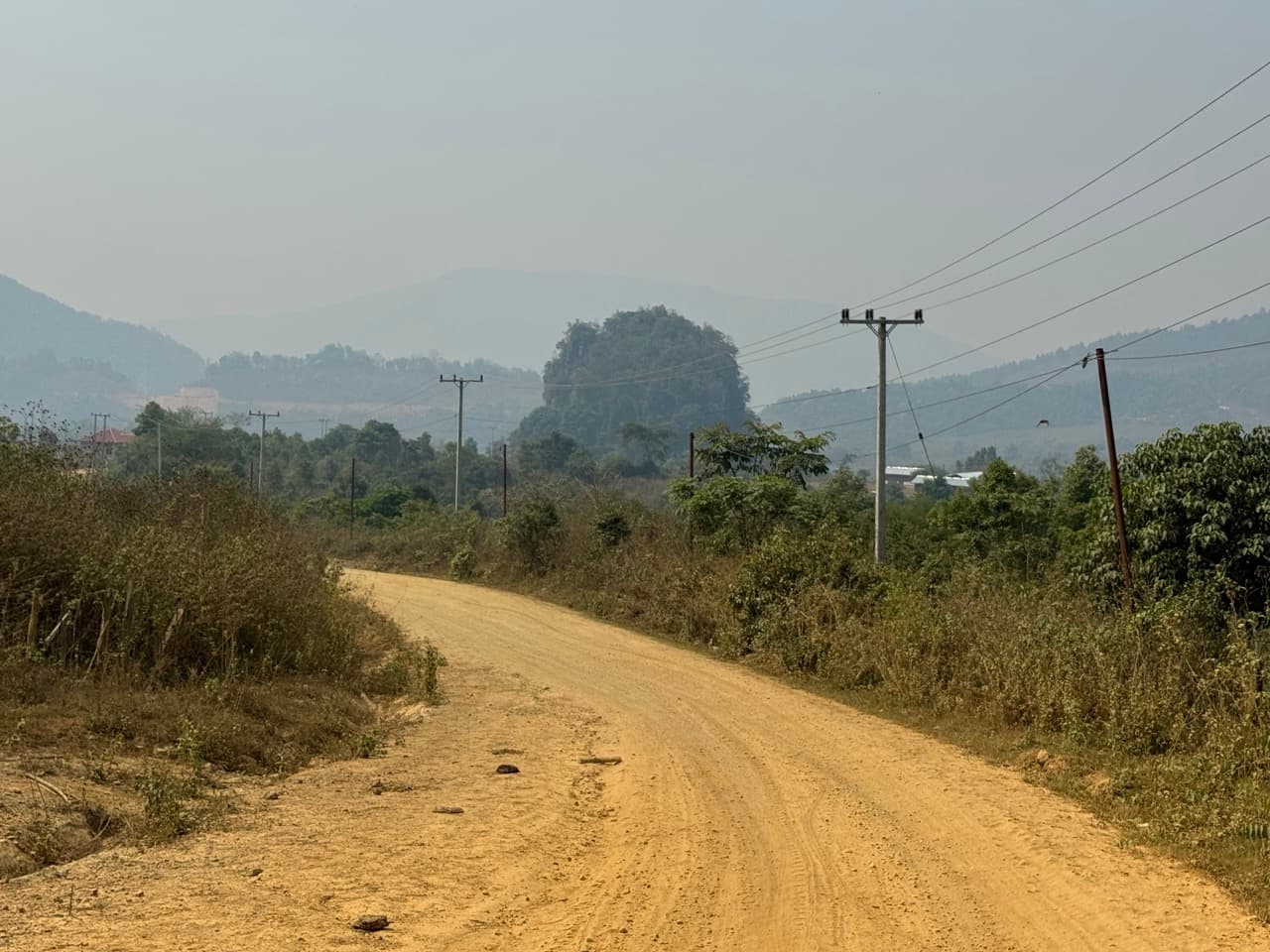 Phonsavan to Long Tien and Anouvong