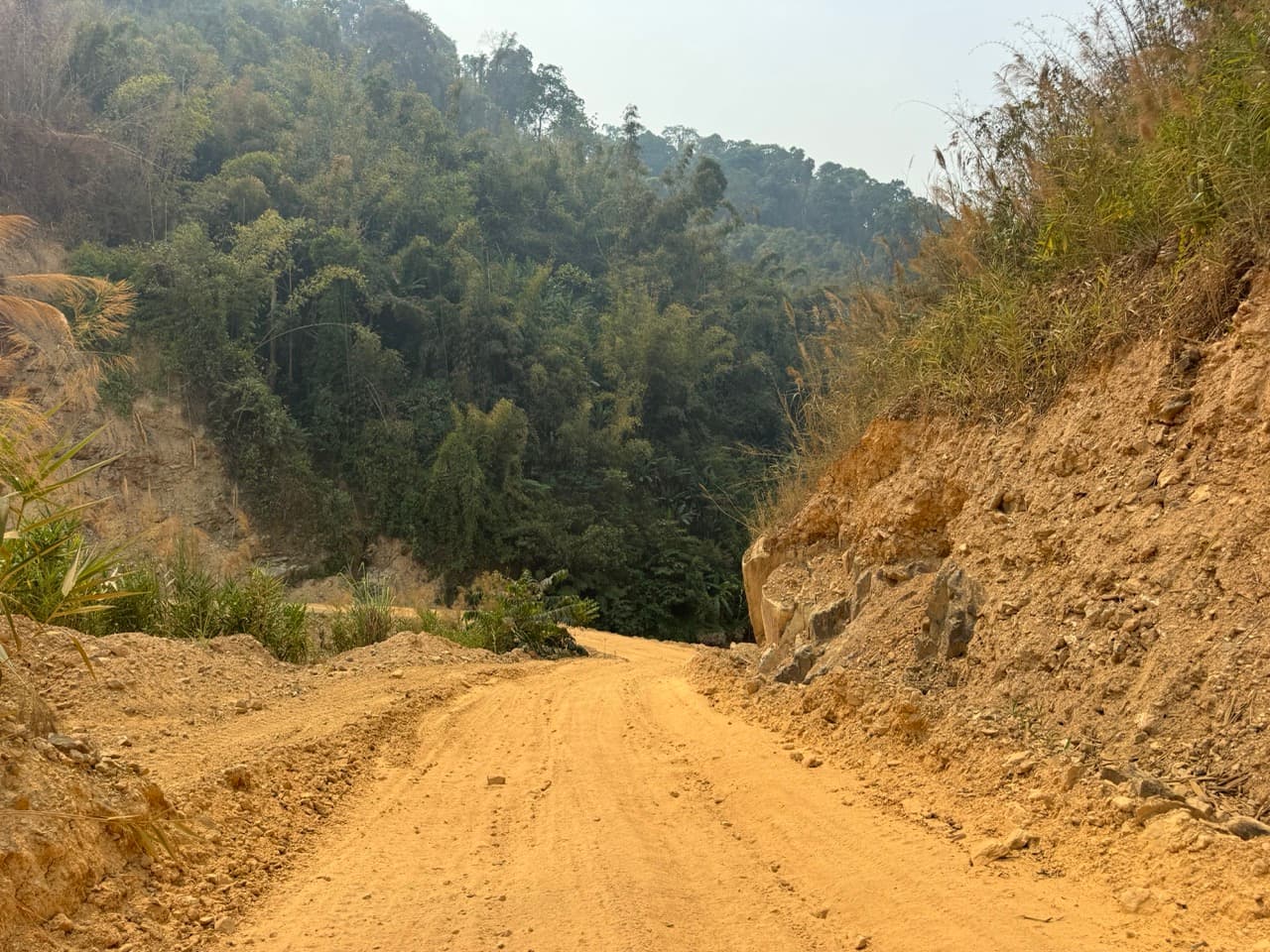 Anouvong to Vang Vieng