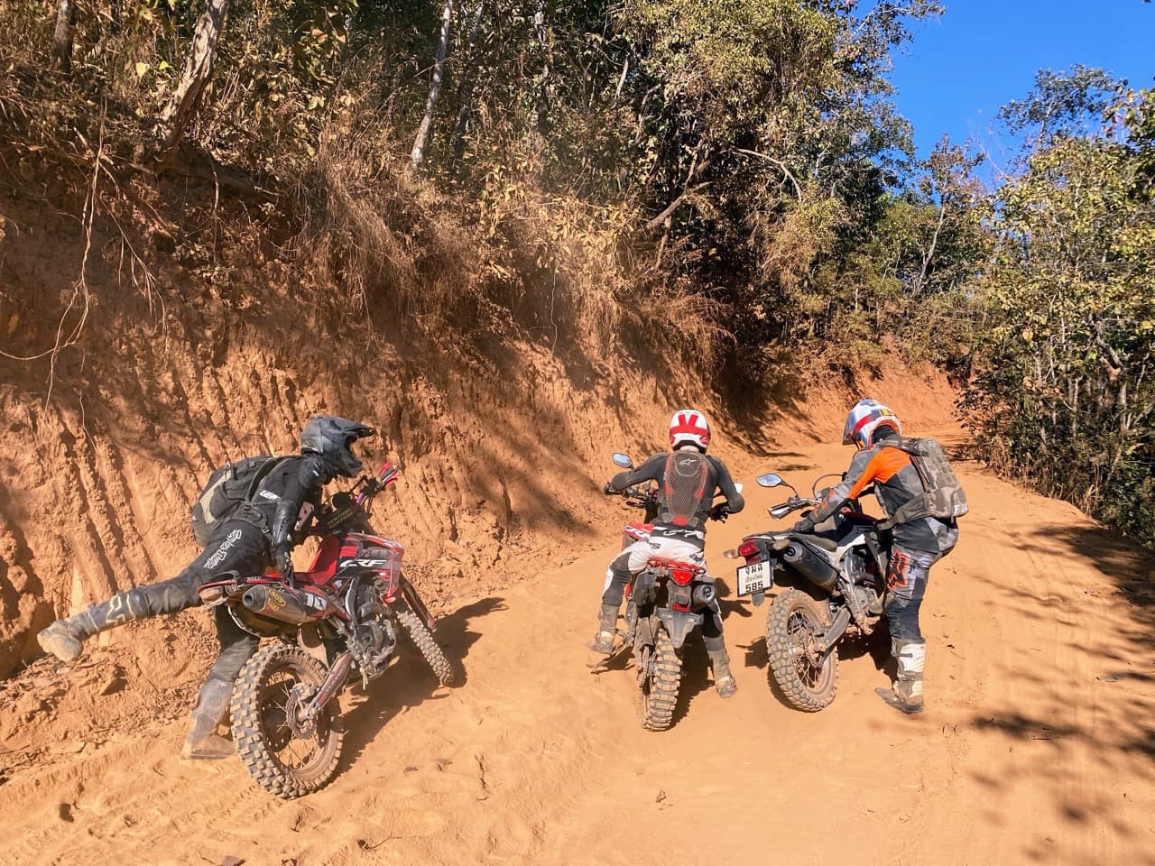 The Long Way to Pai