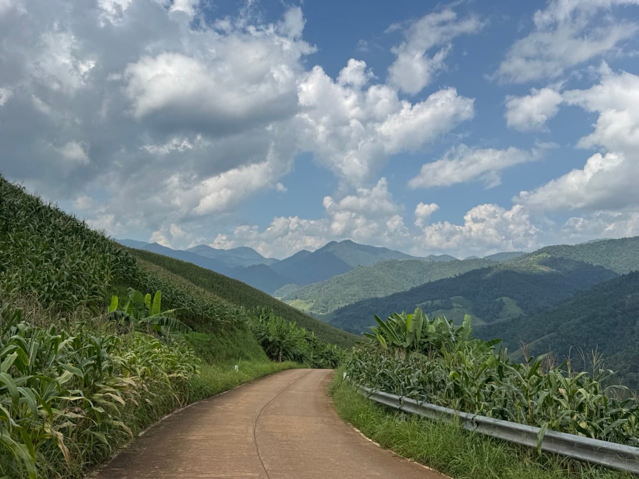 Phang Ma Pha Border Loop (Near Loi Tai Leng)