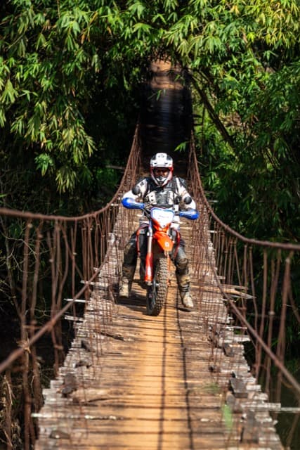 Approach to the bridge — wider than it looks from the side.