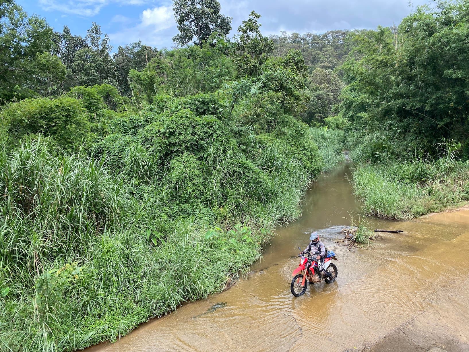 Ban Mon Hin Lai and the Waterfall